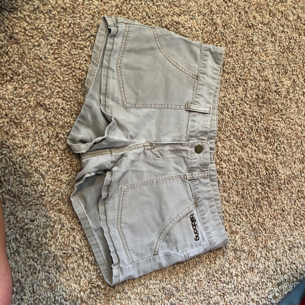 Billabong Cargo Short size 7